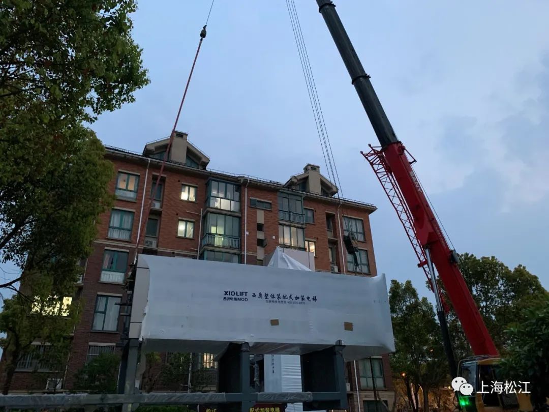 加速“梯”升幸福感！全區首臺整體裝配式電梯，8小時完成關鍵搭建，電梯卻像是裝“樂高”？